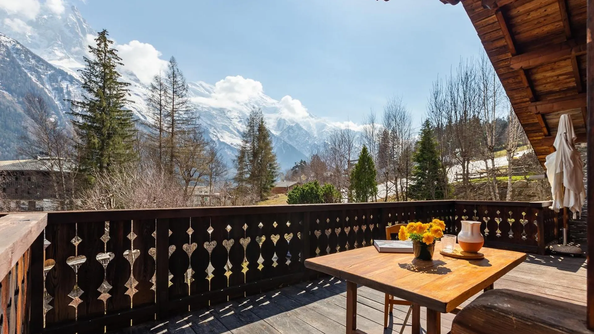 Chalet Du Brevent Ski In - Ski Out - Happy Rentals Chamonix