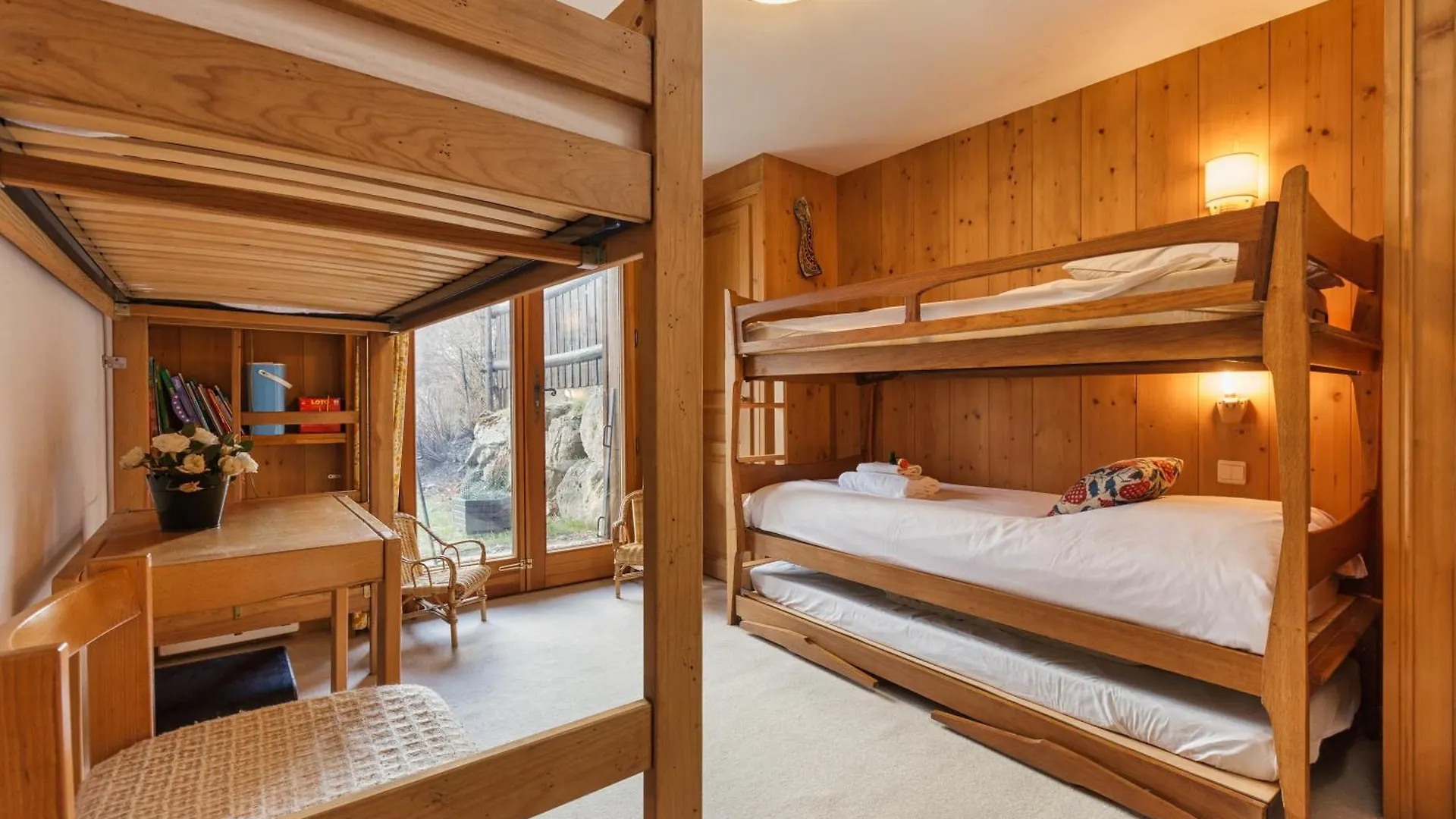 Chalet Du Brevent Ski In - Ski Out - Happy Rentals Chamonix France