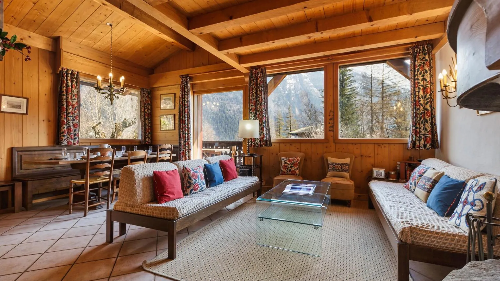 Chalet Du Brevent Ski In - Ski Out - Happy Rentals Chamonix France