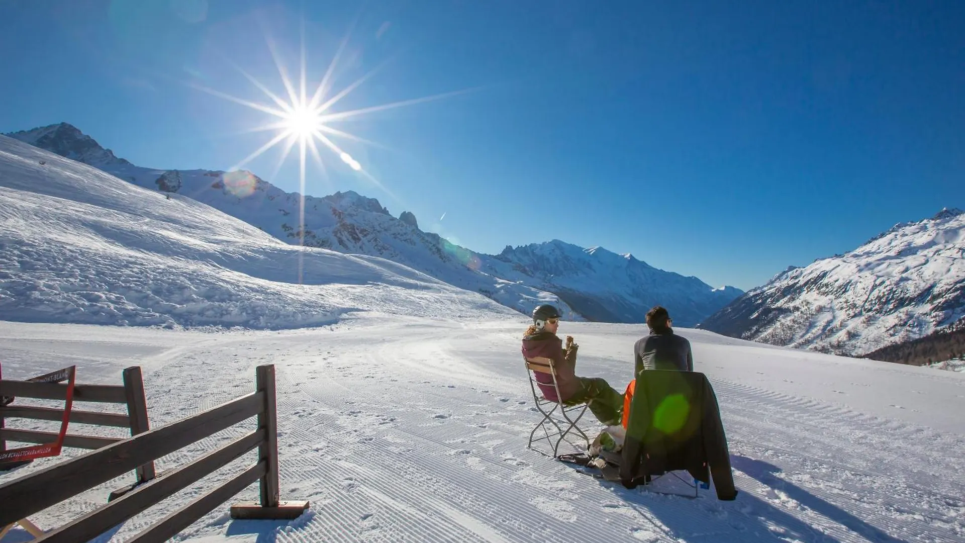 Chalet Du Brevent Ski In - Ski Out - Happy Rentals Chamonix