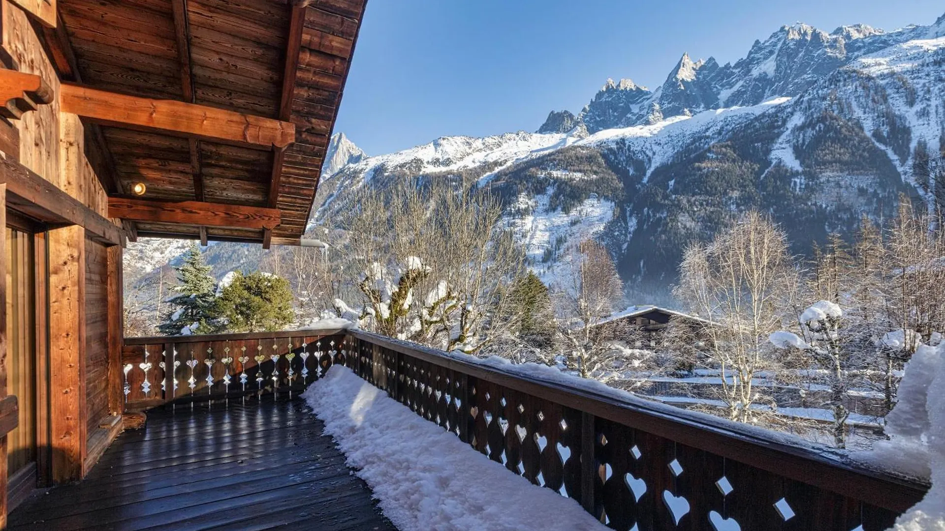 Chalet Du Brevent Ski In - Ski Out - Happy Rentals Chamonix 0*,