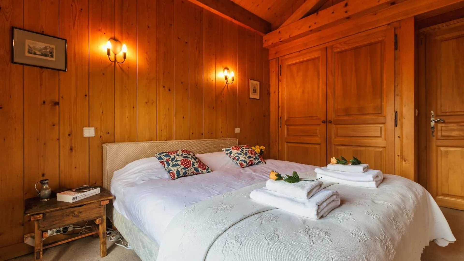 Chalet Du Brevent Ski In - Ski Out - Happy Rentals Chamonix