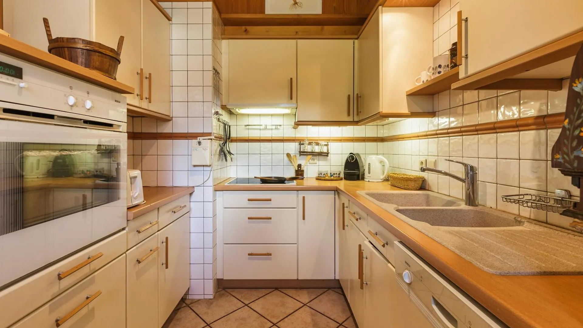 Chalet Du Brevent Ski In - Ski Out - Happy Rentals Chamonix